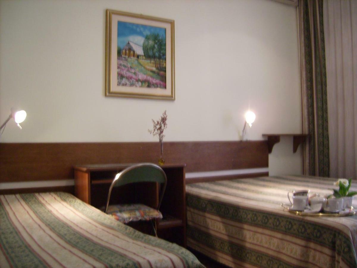 B&B Vaticanrooms Рим Экстерьер фото